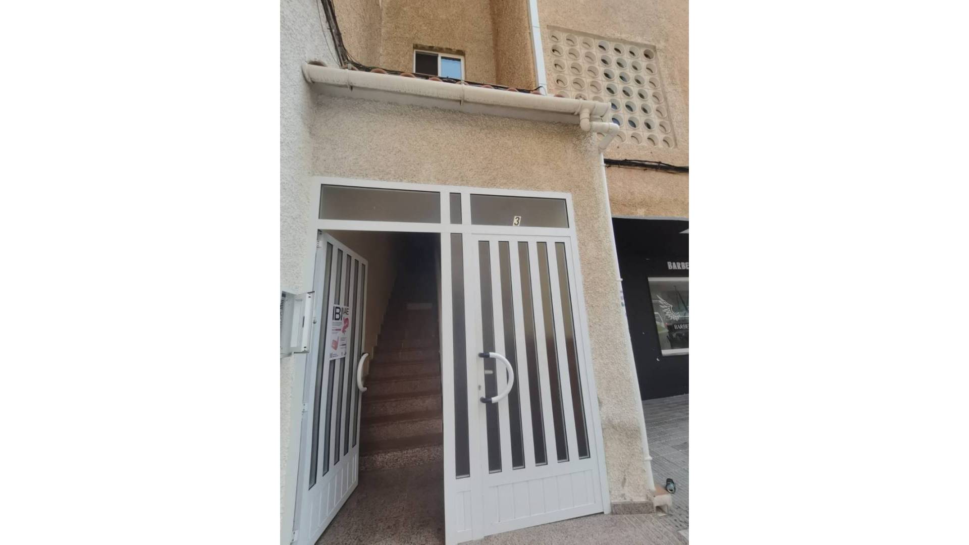 Tweedehands - Penthouse - La Mata
