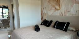 Tweedehands - Penthouse - Los Altos