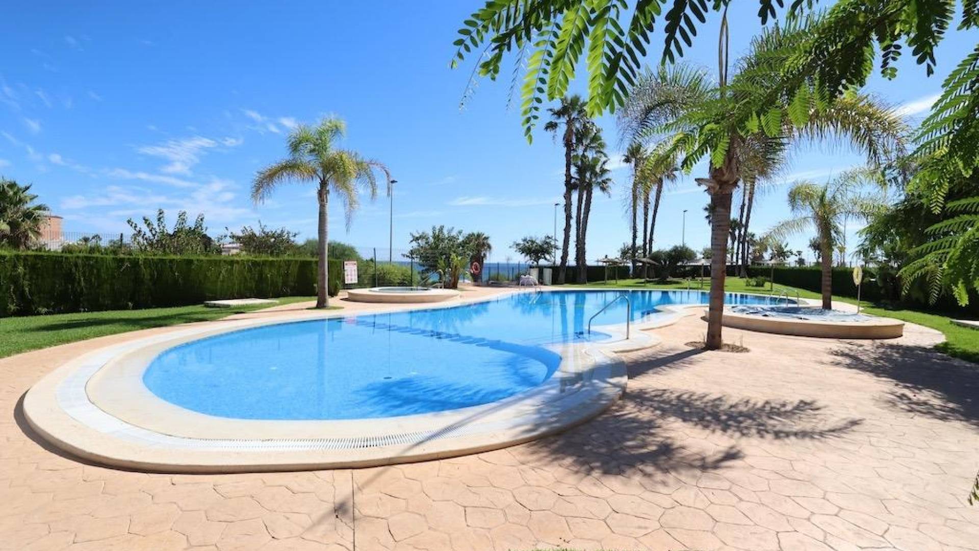 Tweedehands - Penthouse - Pilar de la Horadada - Pueblo Latino