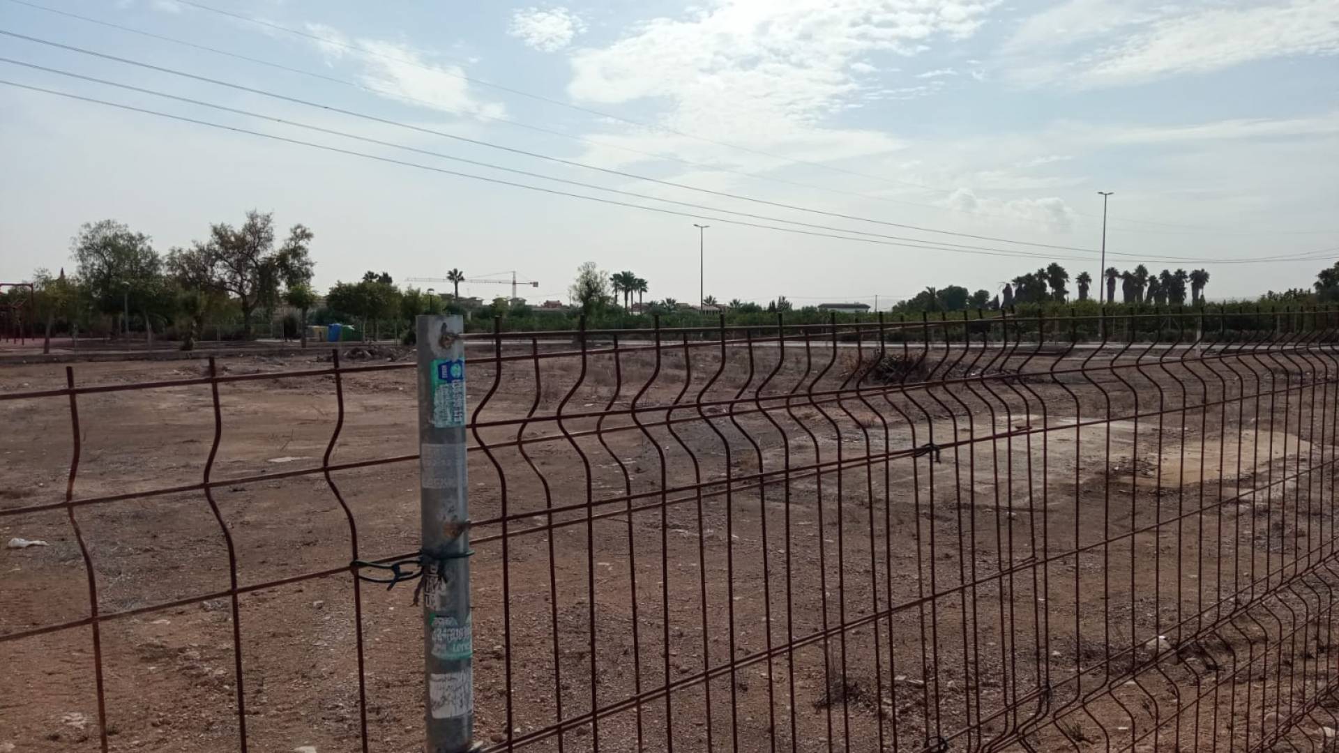Tweedehands - Plot - Los Montesinos - La Herrada