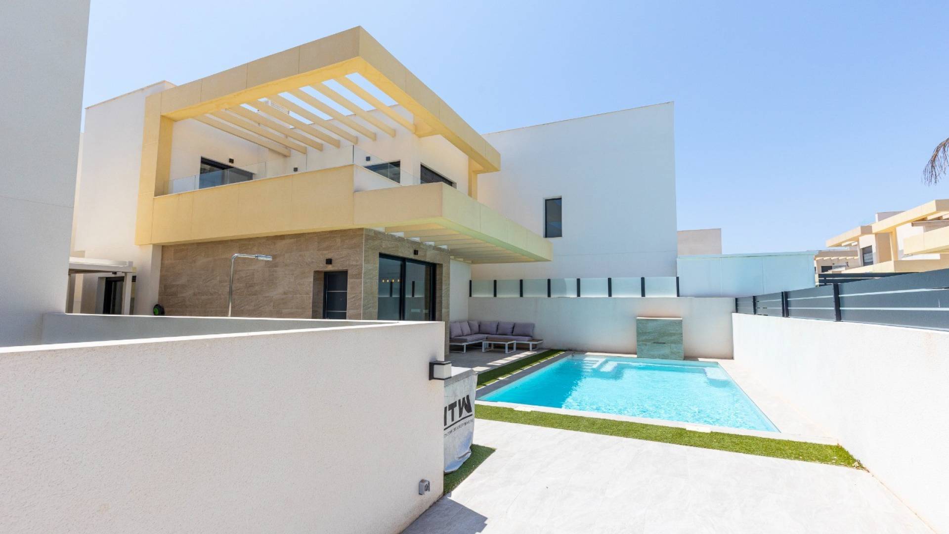 Tweedehands - Villa / Half vrijstaand - Los Montesinos - La Herrada