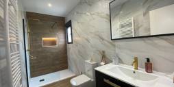 Tweedehands - Villa / Half vrijstaand - Orihuela Costa - Villamartín-Las Filipinas