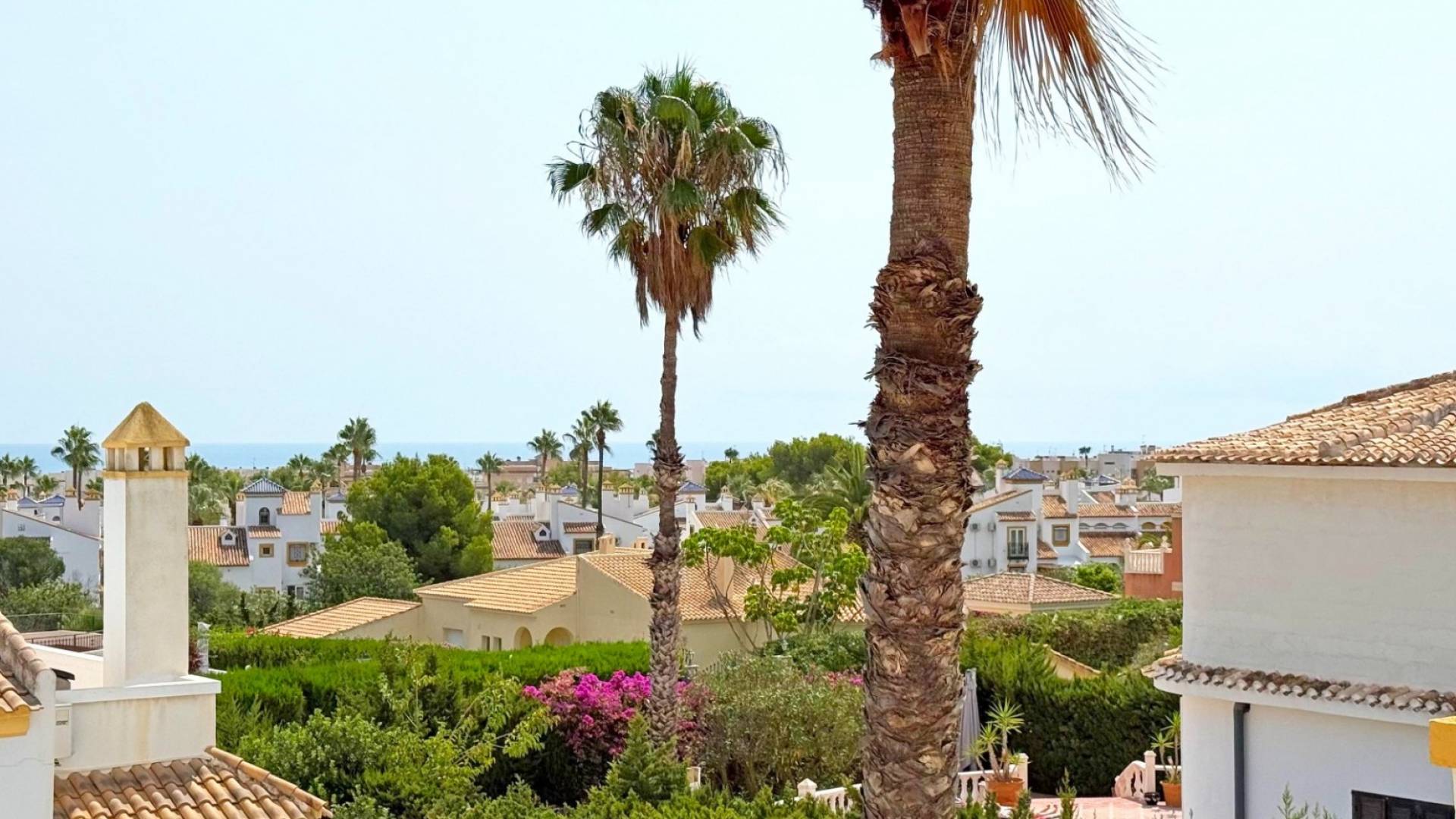 Tweedehands - Villa / Half vrijstaand - Orihuela Costa - Villamartín