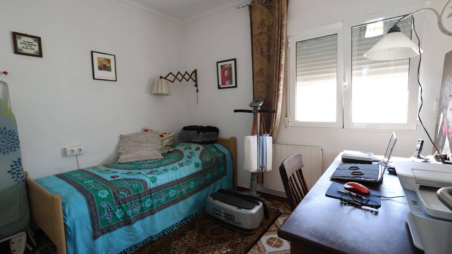 Tweedehands - Villa / Half vrijstaand - Torrevieja - Punta prima