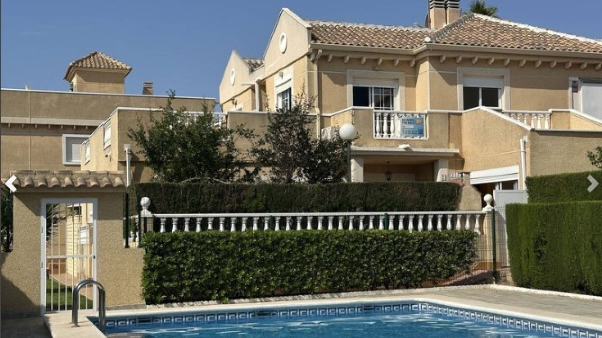 Tweedehands - Villa / Half vrijstaand - Torrevieja