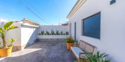 Tweedehands - Villa - Vrijstaand - Torrevieja - 