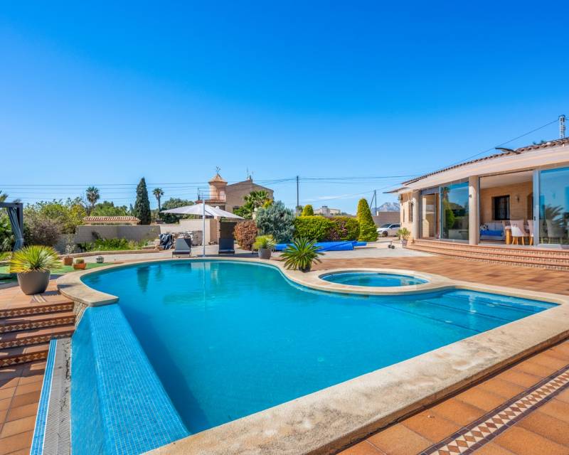 Unabhängige Villa · Gebraucht · Crevillente · Crevillente