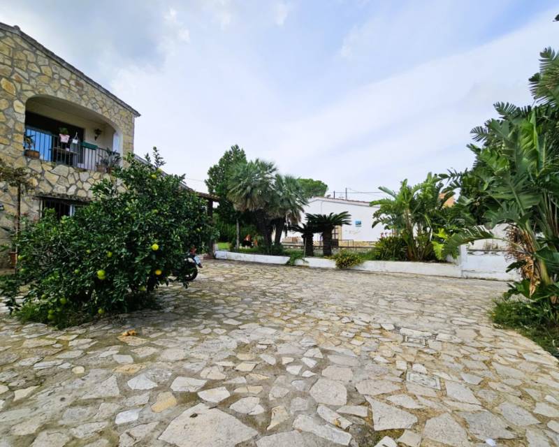 Unabhängige Villa · Gebraucht · Denia · Dénia