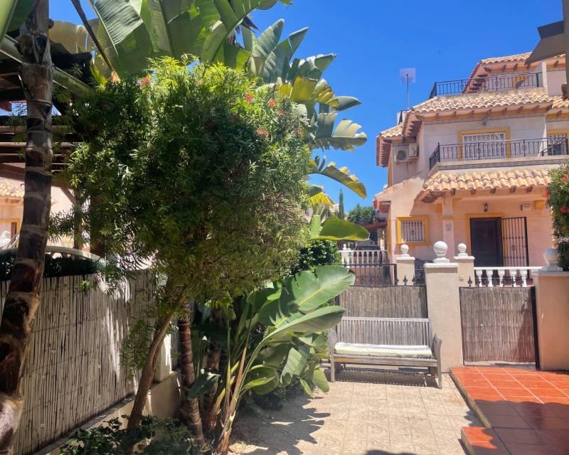 Unabhängige Villa · Gebraucht · Orihuela Costa · La Regia
