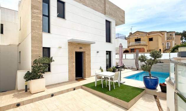 Unabhängige Villa - Gebraucht - Orihuela Costa - Villamartín
