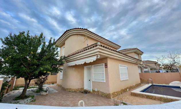 Unabhängige Villa - Gebraucht - Torrevieja - Los balcones