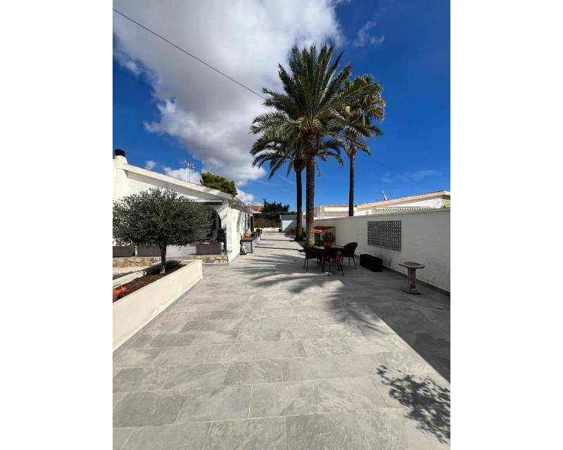 Unabhängige Villa · Gebraucht · Torrevieja · Nueva Torrevieja