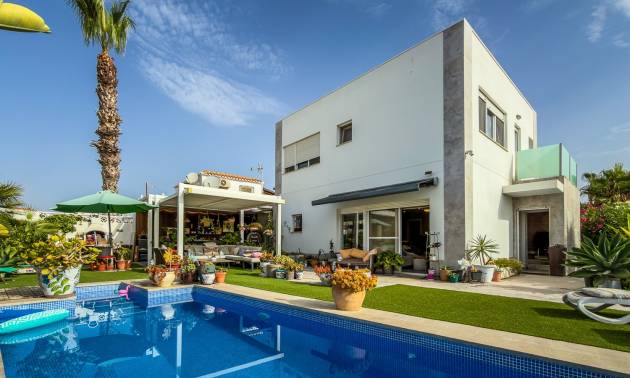 Unabhängige Villa - Gebraucht - Torrevieja - Torreta - Florida