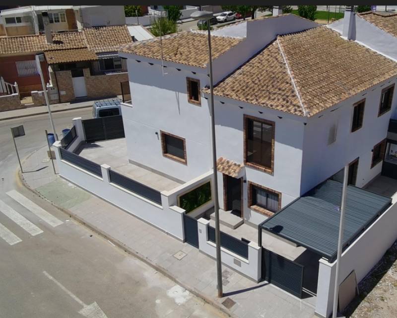 Villa / Doppelhaushälfte · Neubau · Pilar de la Horadada · Pilar de la Horadada