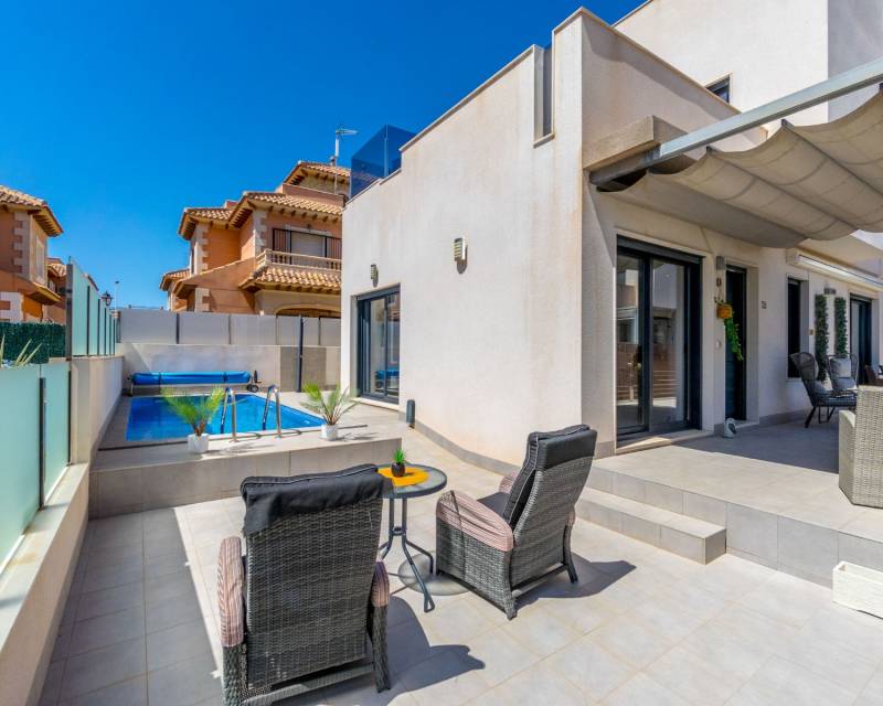 Villa - freistehend · Gebraucht · Torrevieja · Aguas Nuevas