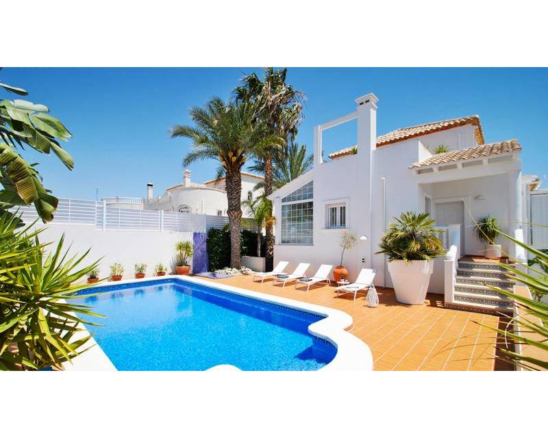 Villa indépendante · D'occasion · Elche · LA MARINA