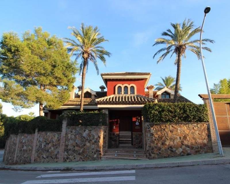 Villa indépendante · D'occasion · Orihuela · Campoamor