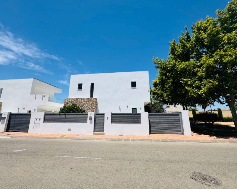 Villa indépendante · D'occasion · San Pedro del Pinatar · Lo pagan