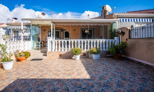 Villa indépendante - D'occasion - Torrevieja - Calas Blancas