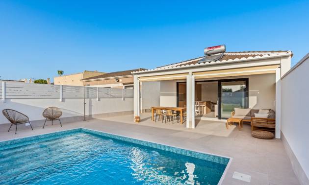 Villa indépendante - D'occasion - Torrevieja - El Chaparral