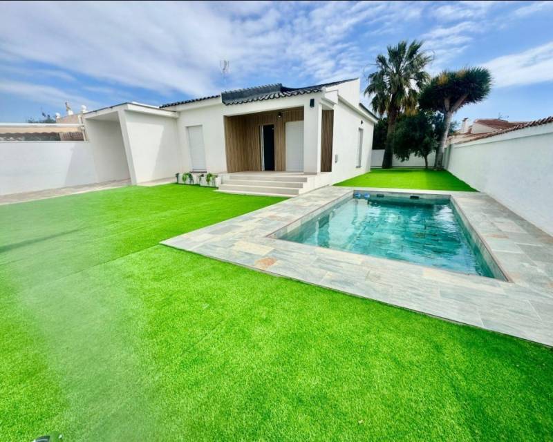 Villa indépendante · D'occasion · Torrevieja · El Chaparral