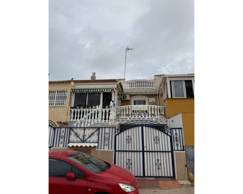 Villa indépendante · D'occasion · Torrevieja · Los altos