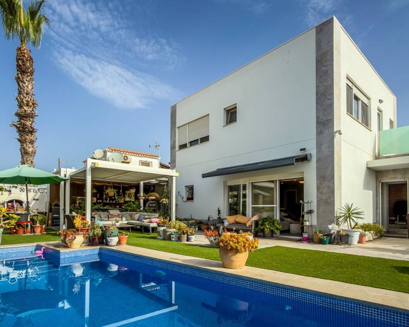 Villa indépendante · D'occasion · Torrevieja · Torreta - Florida