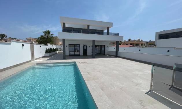 Villa independiente - Nueva construcción  - Ciudad Quesada - Ciudad Quesada