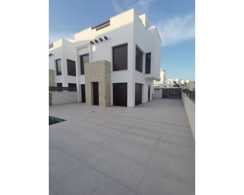 Villa independiente · Nueva construcción  · Los Montesinos · Montesinos