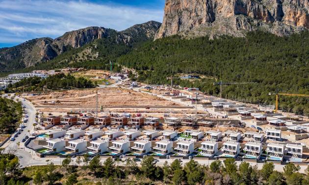 Villa independiente - Nueva construcción  - Polop - Polop