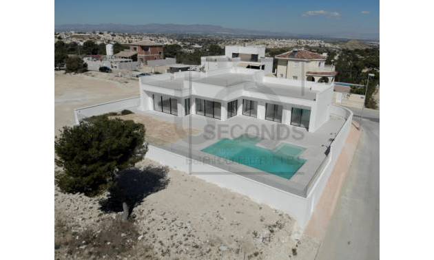 Villa independiente - Nueva construcción  - San Fulgencio - LA MARINA
