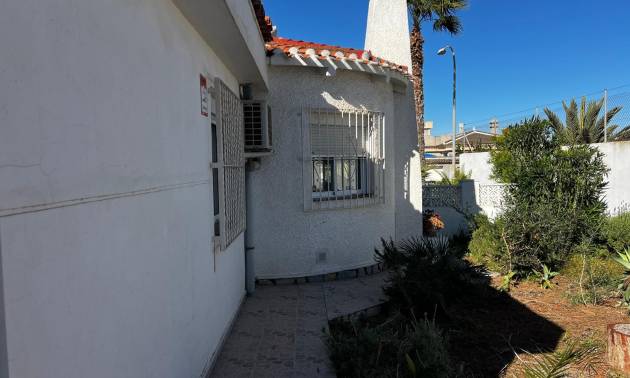 Villa independiente - Segunda Mano - Torrevieja - El chaparral