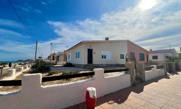 Villa semi pareada - Segunda Mano - Torrevieja - La Mata