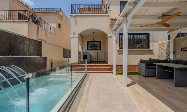 Vrijstaande villa - Tweedehands - Torrevieja - Torreta - Florida