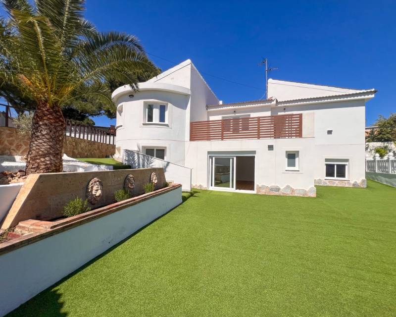 Wolnostojąca willa · z drugiej ręki · Torrevieja · Los Balcones