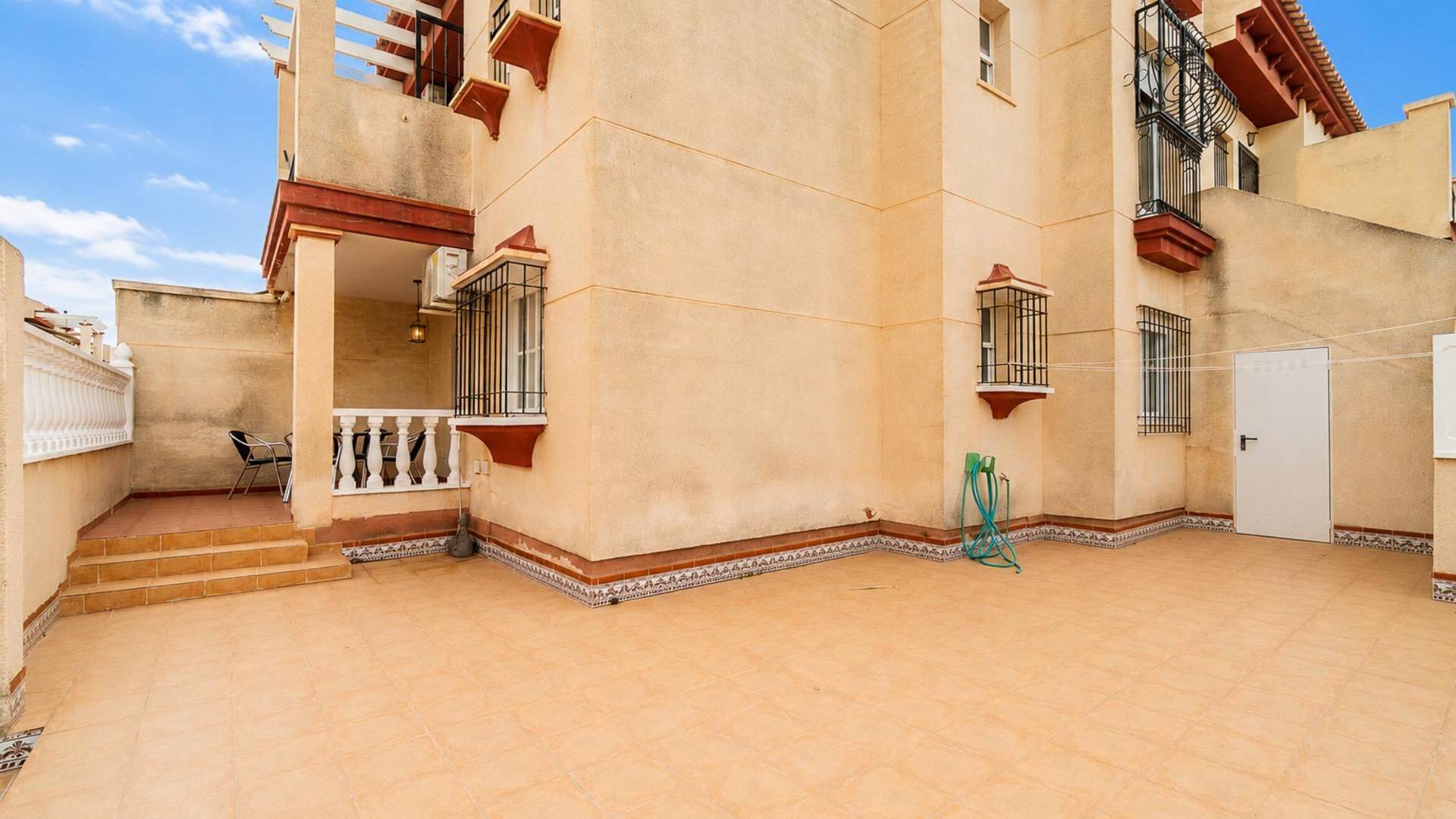 wynajem długoterminowy - Apartament - Orihuela Costa - Playa Flamenca