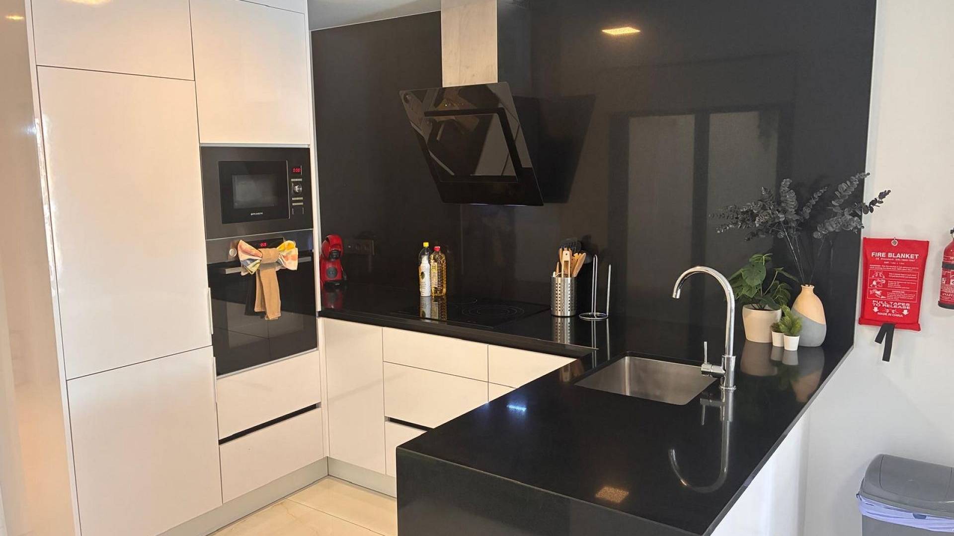 z drugiej ręki - Apartament -  - Los Altos