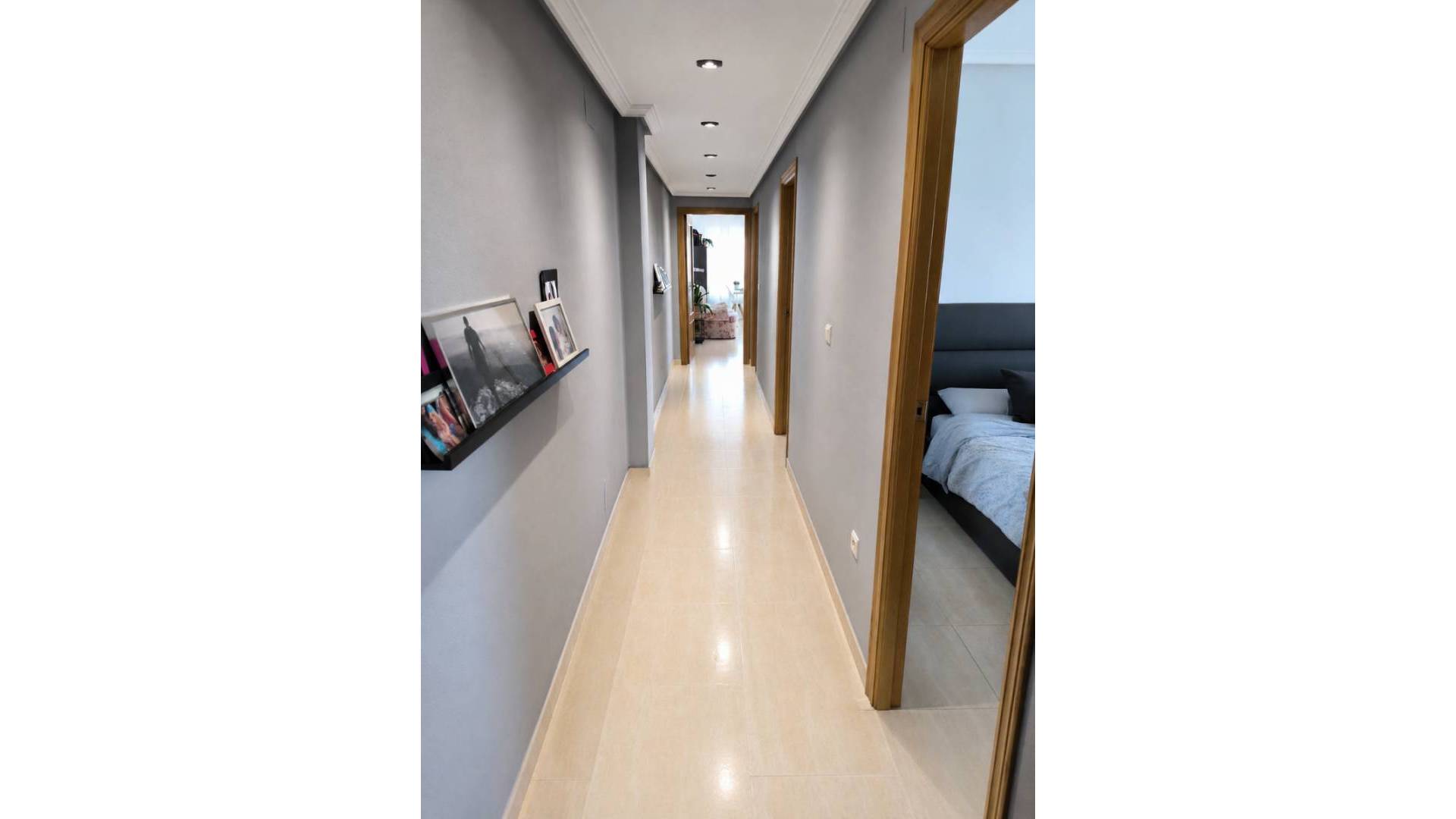 z drugiej ręki - Apartament - Mieszkanie - 