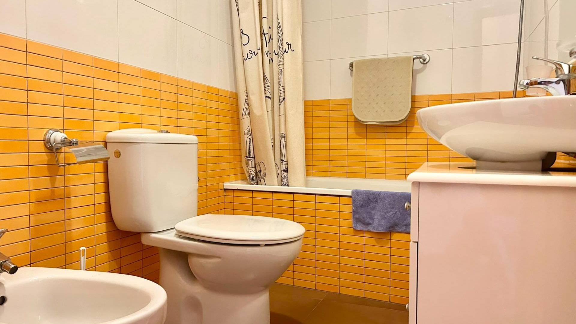 z drugiej ręki - Apartament - Torrevieja - Centro