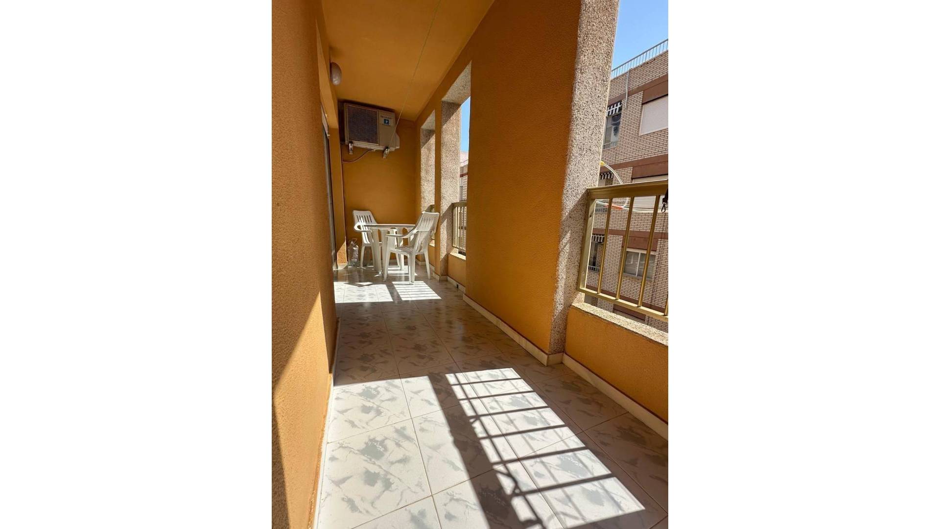z drugiej ręki - Apartament - Torrevieja - Centro