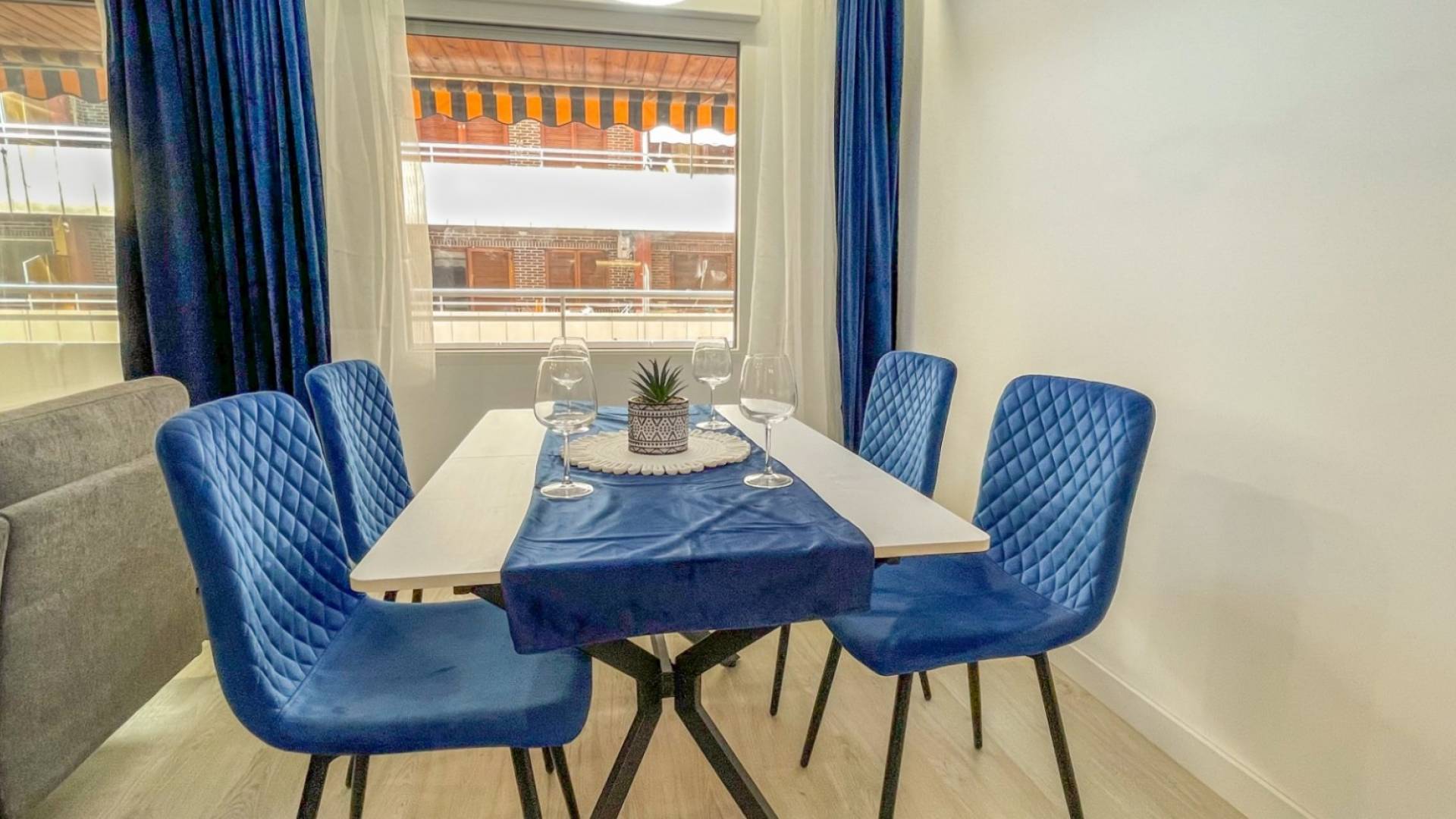 z drugiej ręki - Apartament - Torrevieja - El Acequión - Los Náufragos