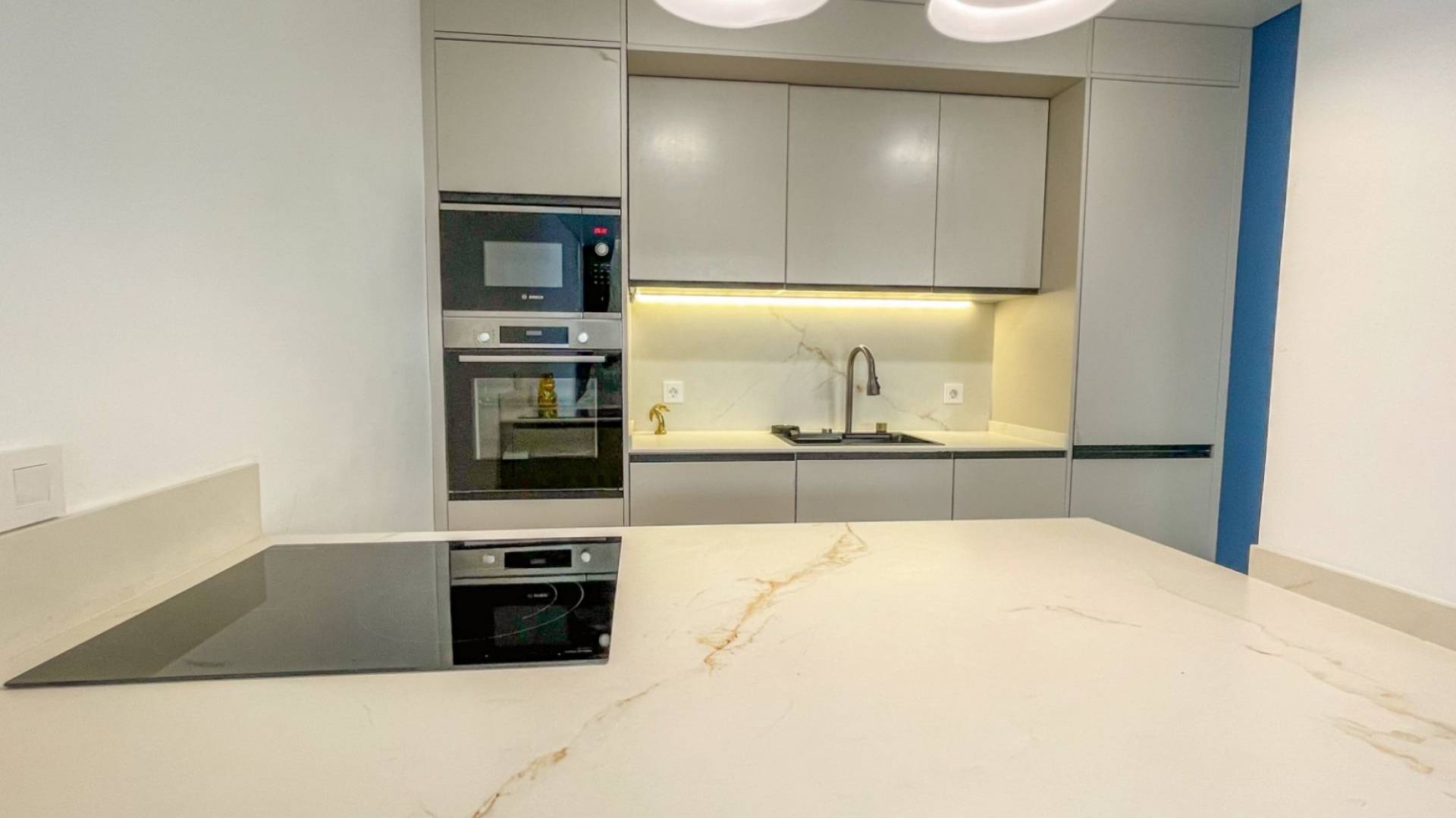 z drugiej ręki - Apartament - Torrevieja - El Acequión - Los Náufragos