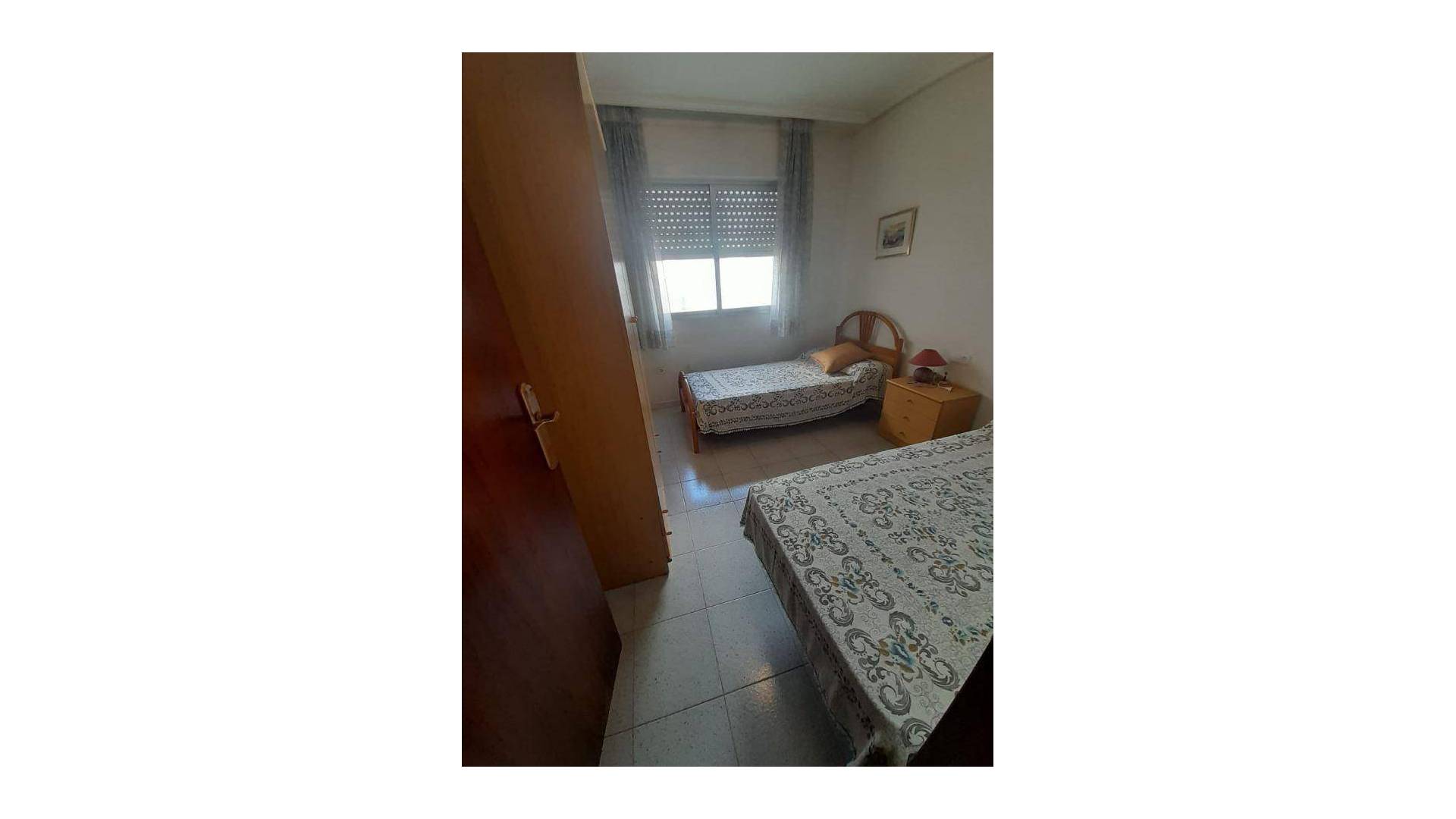 z drugiej ręki - Apartament - Torrevieja - Estacion de autobuses