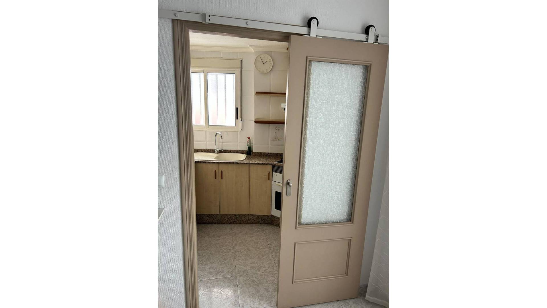 z drugiej ręki - Apartament - Torrevieja - Estacion de autobuses