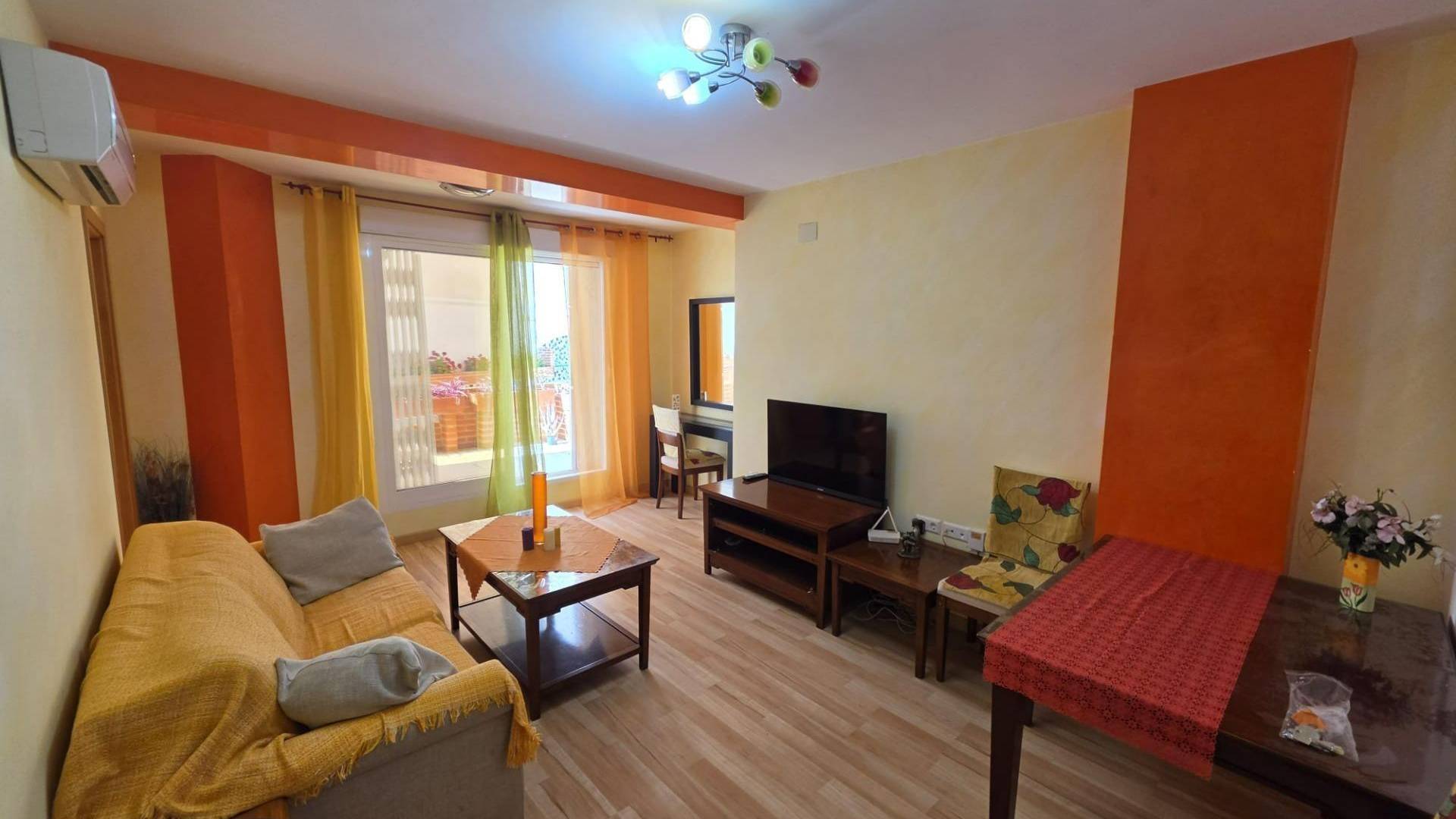 z drugiej ręki - Apartament - Torrevieja - Estacion de autobuses