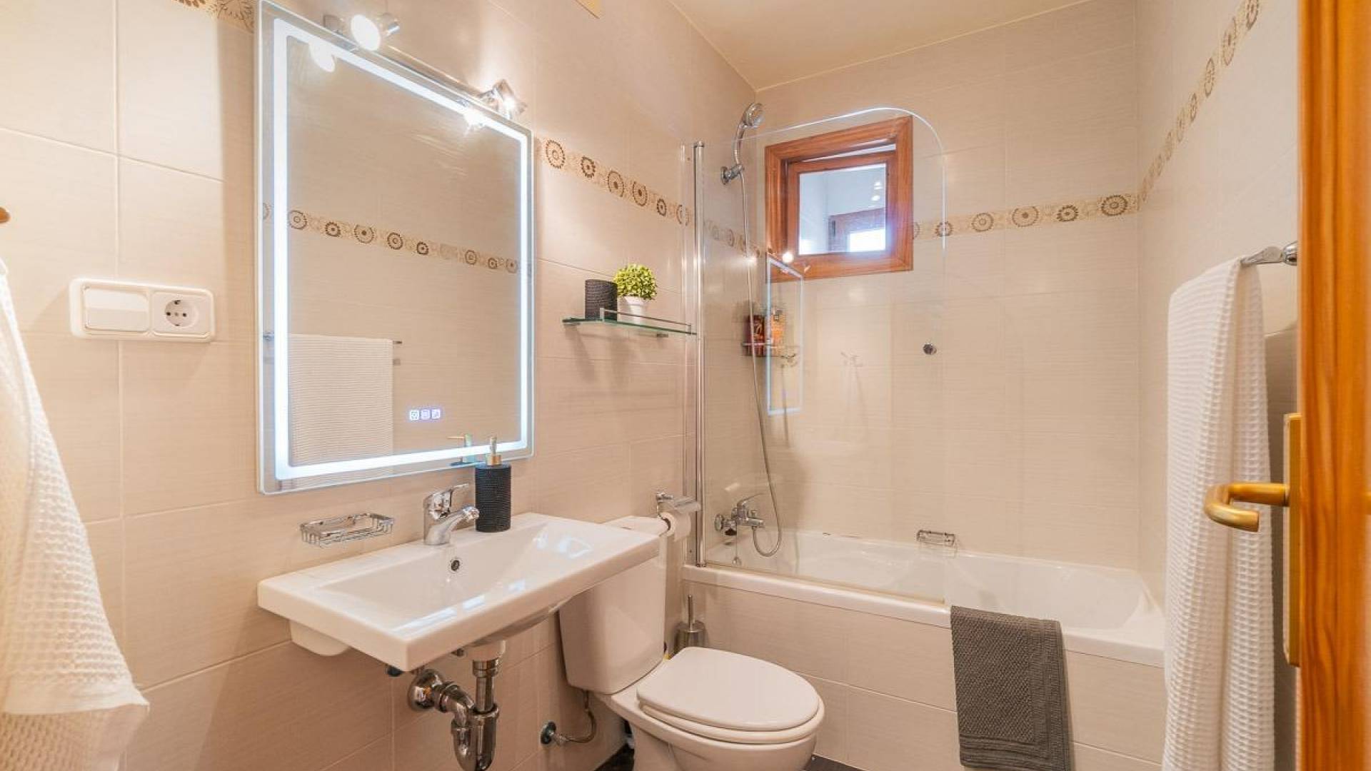 z drugiej ręki - Apartament - Torrevieja - Playa de los Naufragos