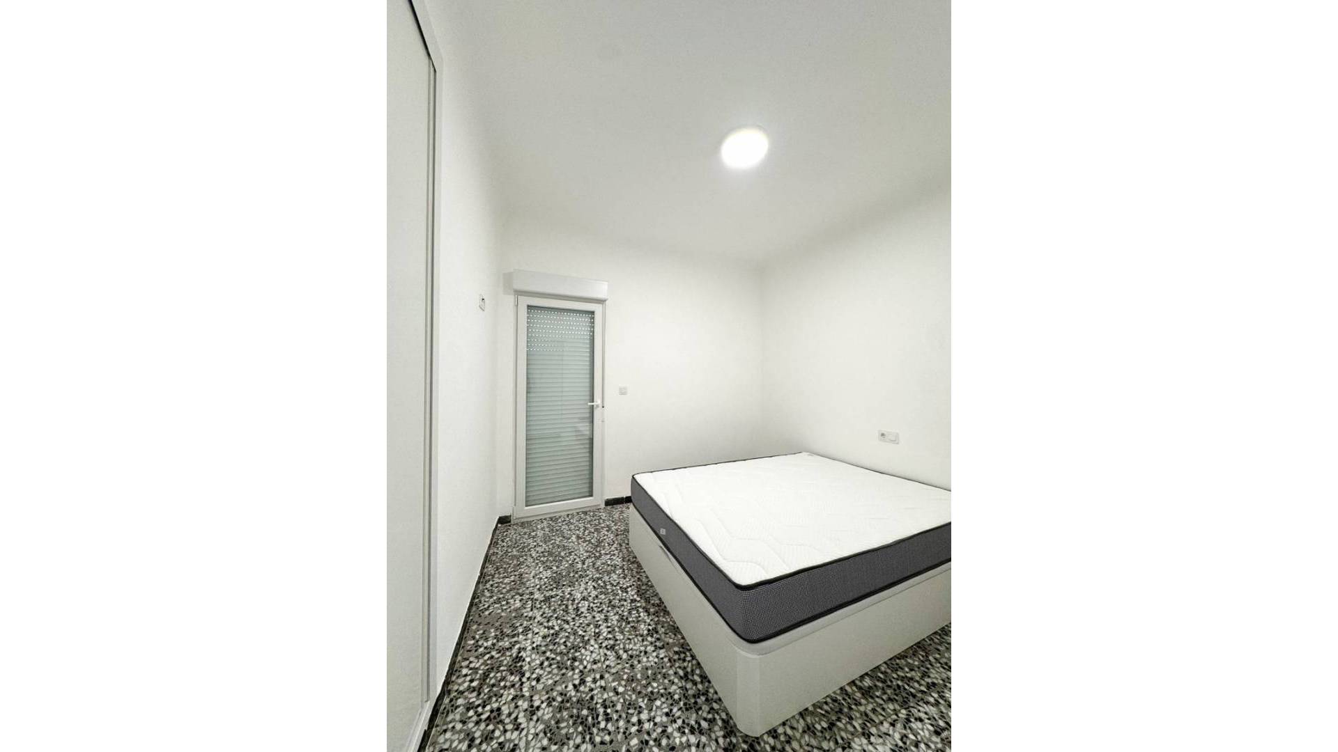 z drugiej ręki - Apartament - Torrevieja - Torrevieja Centro