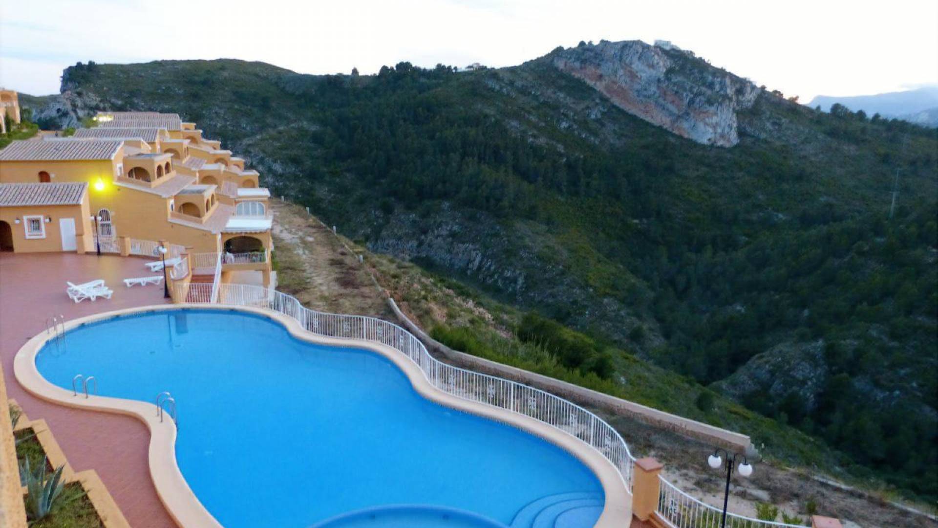 z drugiej ręki - Bliźniak - Benitachell