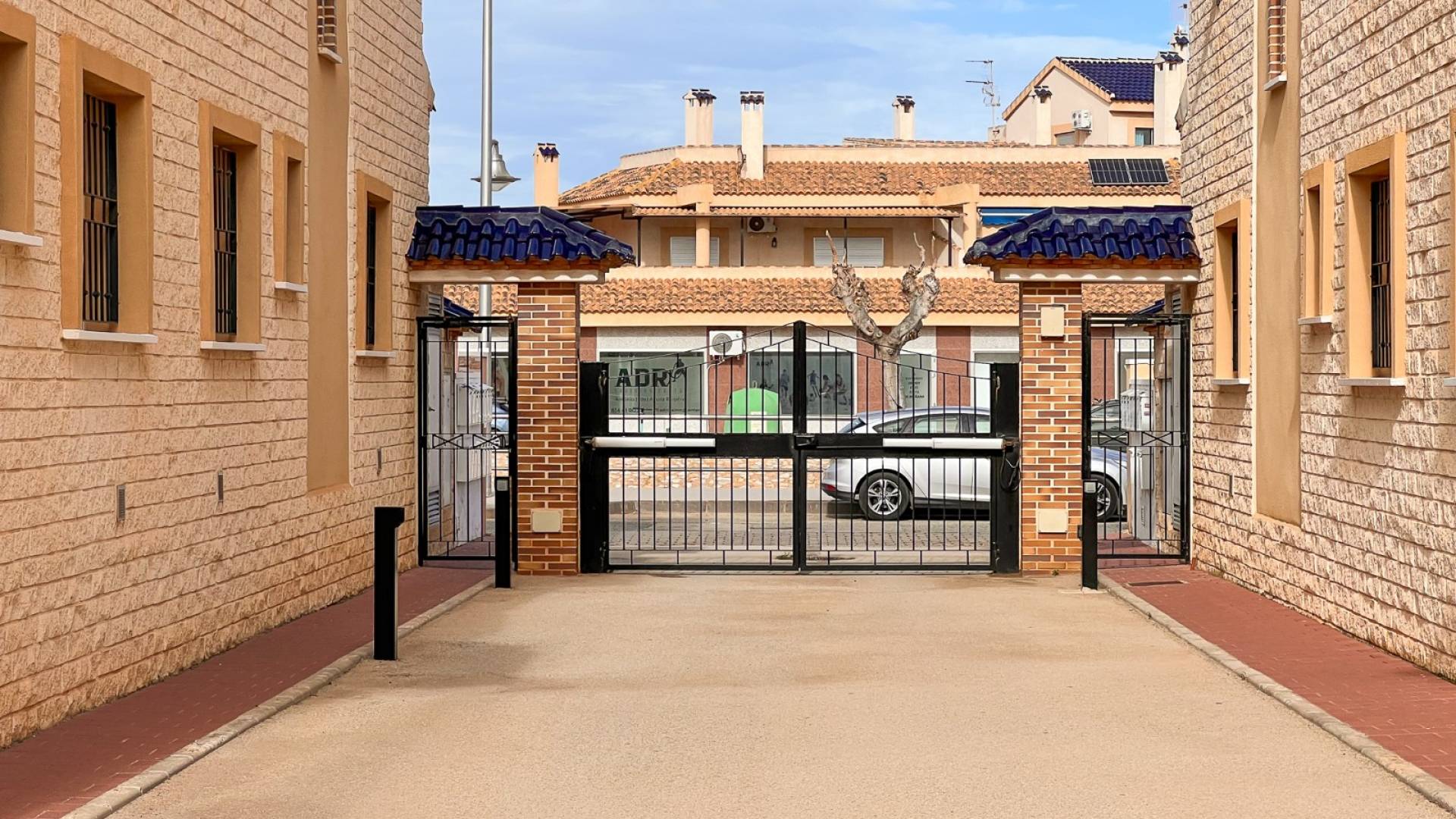 z drugiej ręki - Bliźniak - Pilar de la Horadada