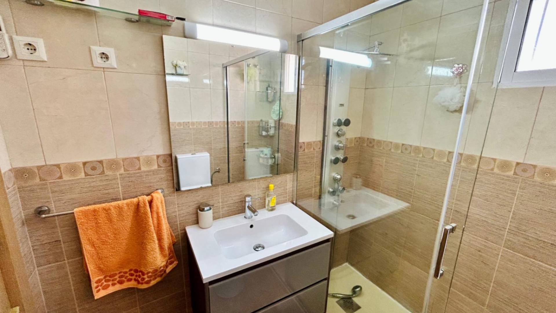 z drugiej ręki - Bliźniak - Torrevieja - La Loma